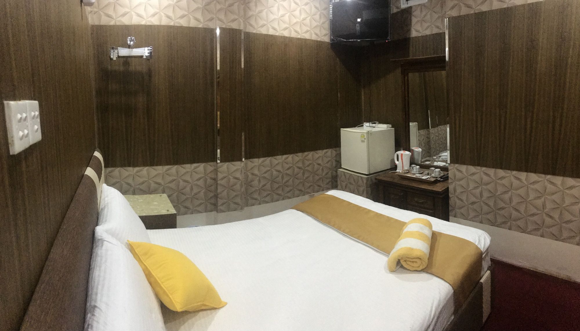 Hotel Oyo 112 Al Manaal Residency Kolombo Exteriér fotografie
