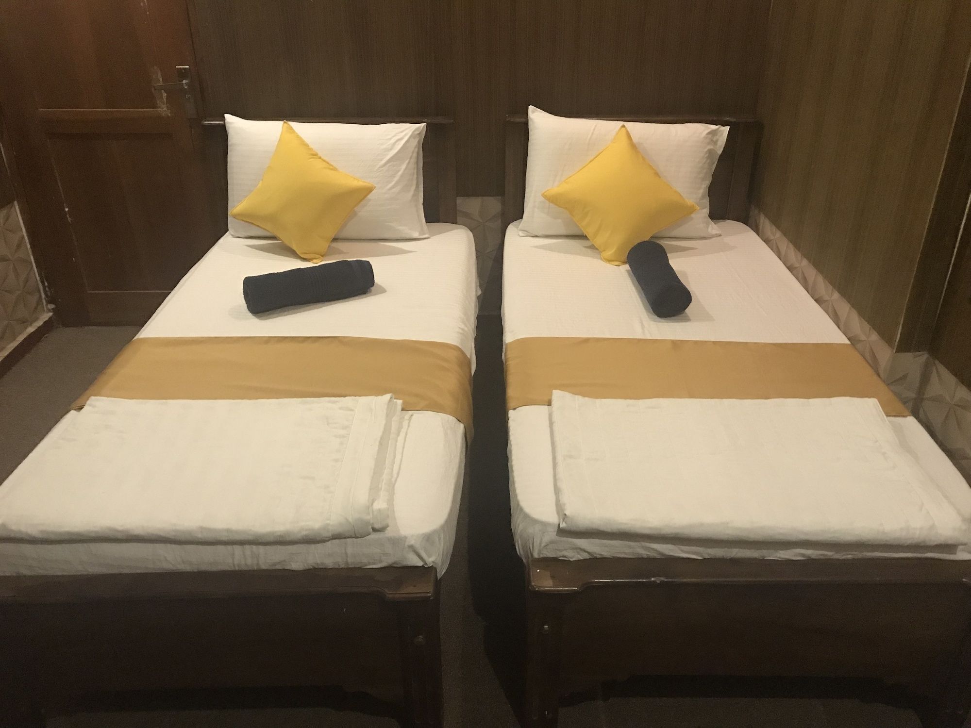 Hotel Oyo 112 Al Manaal Residency Kolombo Exteriér fotografie
